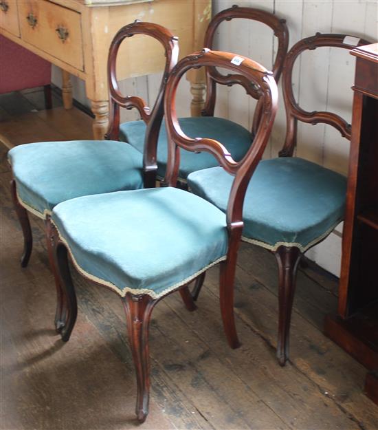 4 Victorian rosewood cab leg chairs